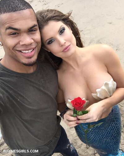 41525337856114171965180208434824705037 thumbnail