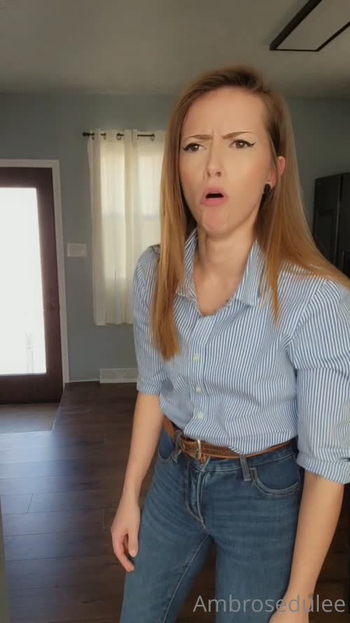 81c2d8cfd219f72cbdad6acb1232ec5ea18dcd4b01043e71510fa2e663cdcd19 thumbnail