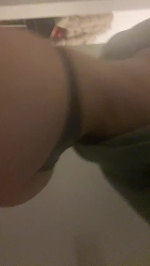 142855348796005765944455169321401172122 thumbnail