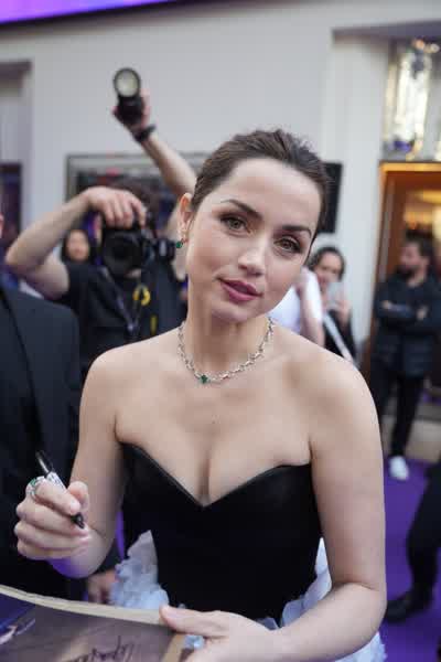 2a2884719b8c7945918d858d300d91490f0295cb015b77357368556764b5c264 thumbnail