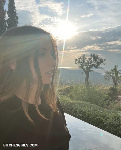 56738060925823080775038968695489339480 thumbnail