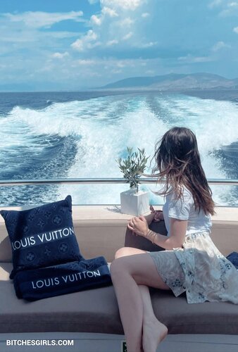 99988063441114932254008992043666184035 thumbnail