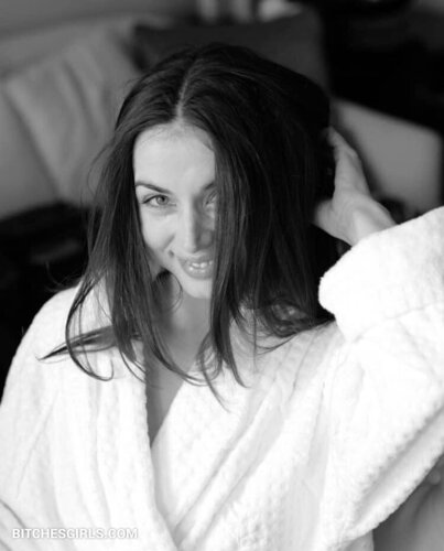 102933373607582272259461568560229726483 thumbnail