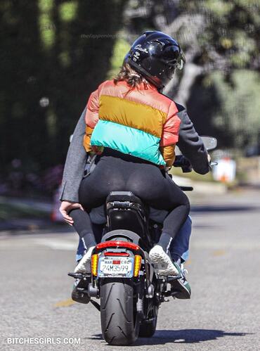 289954051351354001511025488874768867569 thumbnail