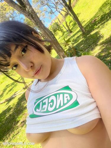 238916018419899481558202222239237949002 thumbnail