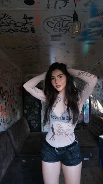 4efd7ee8f0cfd452c34ae9843dcdf60efd30c13bc8dd120028b70692467f2c72 thumbnail