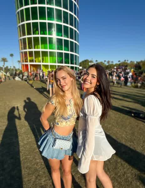 8d7a5c87edb61eb453709bb33f848fc4f8e2e9a160479e264a650c5cfbcb5d58 thumbnail