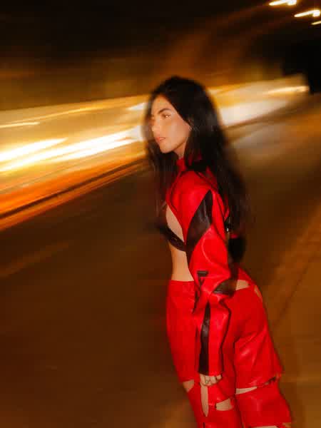 df67883af9fbac55cfde53606a37c7df9ae118b4e8aa48c327317d7e999a4bbb thumbnail