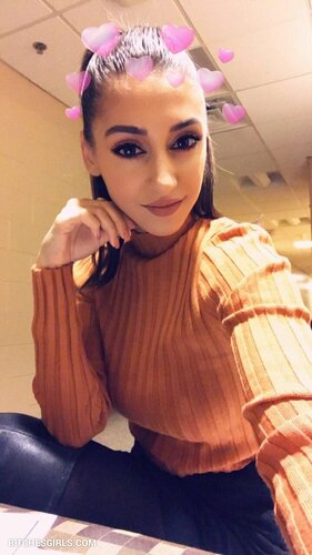 267380720732315320578931376486753414209 thumbnail