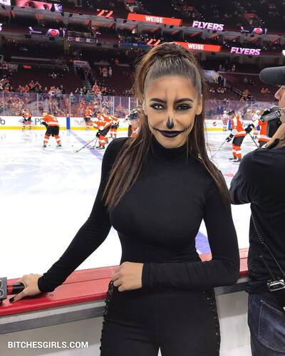 68337178686892026240318586318250819101 thumbnail