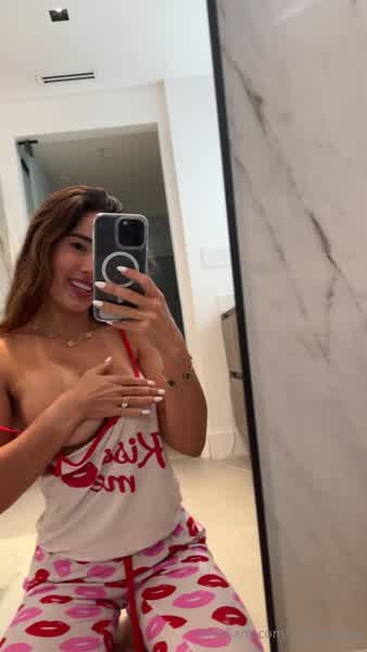 e6cd6f50349e131aaffa7407867100bd6cbd7cf4923c0b285ae479e6358d936e thumbnail