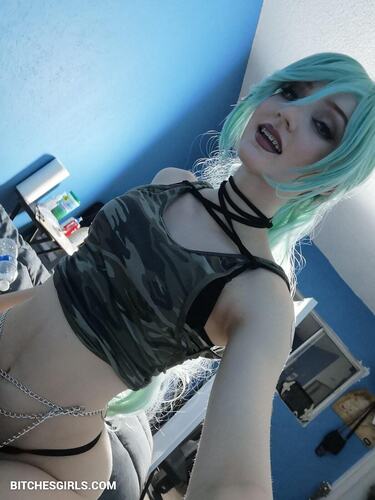 199712597549720002957536429574477218336 thumbnail