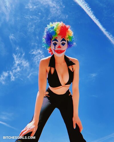 307403396685874959920022072413218022138 thumbnail