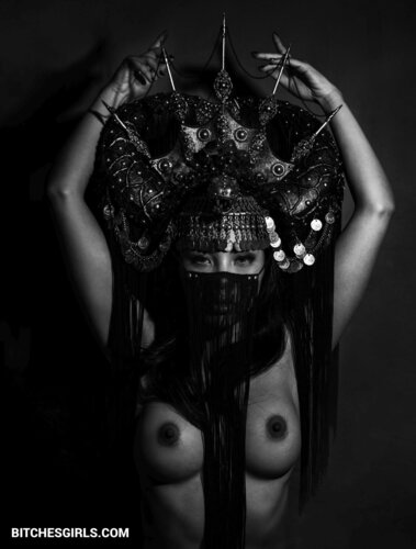 81270728861212212344150186088421886574 thumbnail