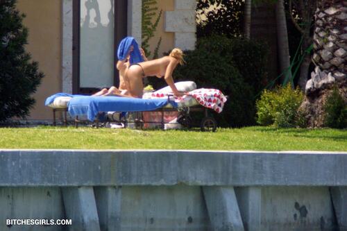 179893503373576436532643214518924803296 thumbnail