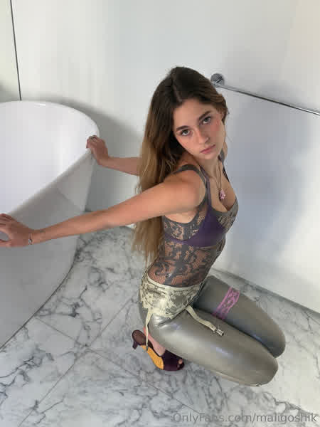 c974ff5c24149ed2aa138f853e1317d8d232f1c147aac14401eb7cbb7caac2ce thumbnail