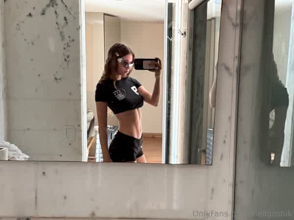 721628cf14a9062d5a265671a003201ae91d2354d033f1ab8e28bd048c7dc6f9 thumbnail