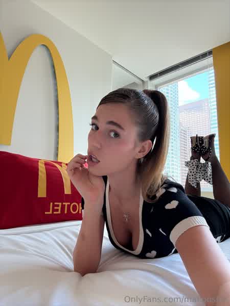 1ae5ed0f3c2317d8fa3ba945388c8ff3dcf320c6d0a7f4097e36a08047899d9b thumbnail