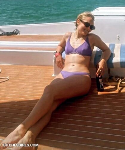 Anne Sofia Nude Celebrities - Robbe Nude Videos Celebrities