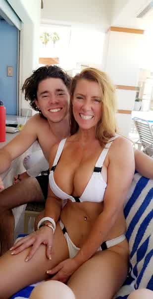 1c718931c098b64c2d550644817b8eee322f06a210eda28f026c7f8963694760 thumbnail