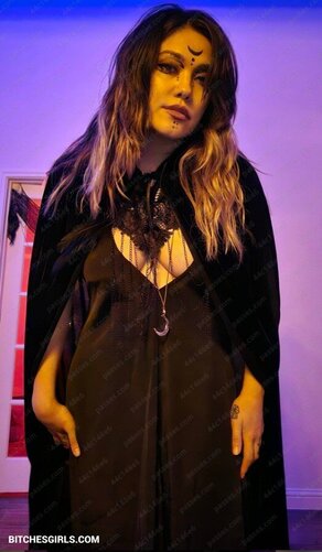 100672152893639389947921511026127101045 thumbnail