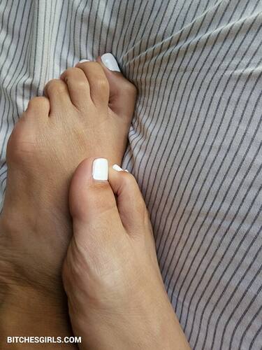 180067484996962993592460771863742618922 thumbnail