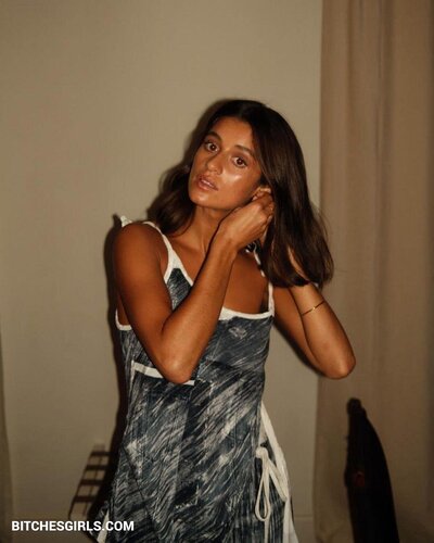 216273664864363107378381505678910230233 thumbnail