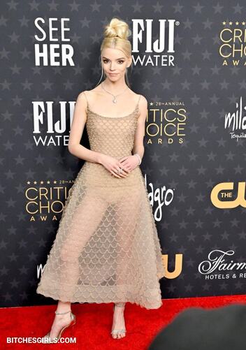 150473687351776521264067108638545449089 thumbnail