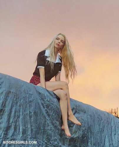 230268103772440150255479503650431897811 thumbnail