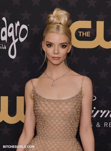 31964990792201944645611193049441600469 thumbnail