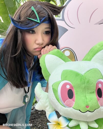 100287955924435919773364674828055224187 thumbnail