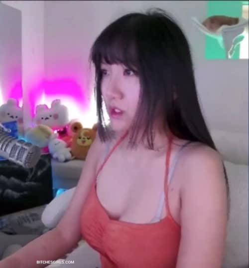 160f0a82eacb1483dce3ba6030ad8d07d1c0cbd619cfdb0c95206a46d26b866d thumbnail