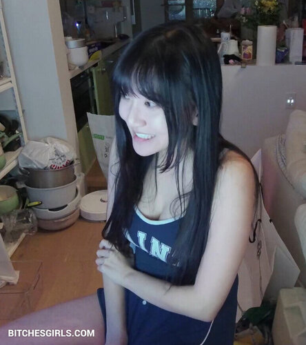 299590923032021370378635640489338462701 thumbnail