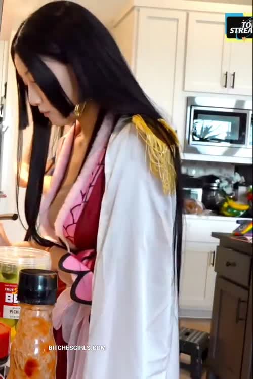 6c188f92e6945c452c33f1fc7d2e19a7246576e724f57f746ae29d45acf589df thumbnail