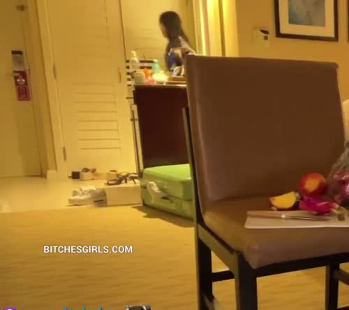 8ce7e5632ee1161efca808bc7f3f363f7c3879c23f2f877b81505c5d8a8aa526 thumbnail