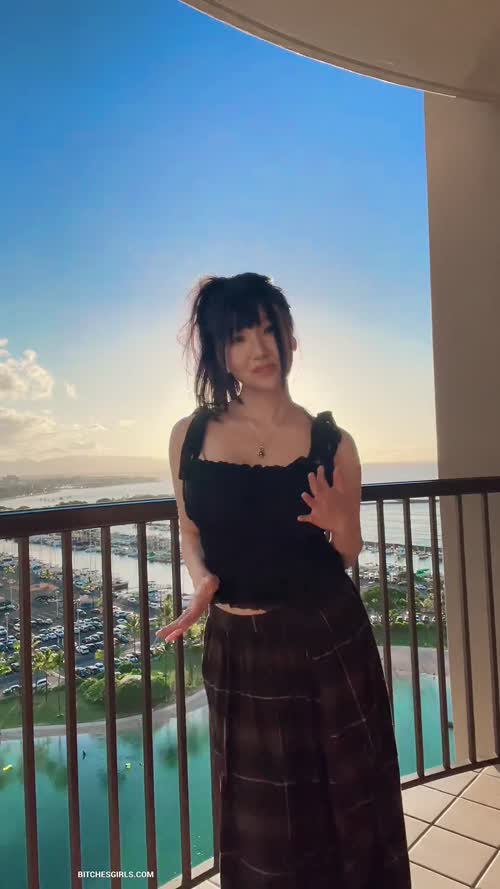 c85e92a04241aa87b43183b41e707523e5020f40e3e816414a822532fe7a17e8 thumbnail