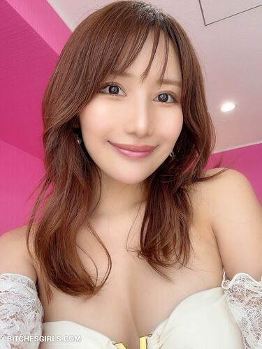 239105986780420377864939919331658183764 thumbnail