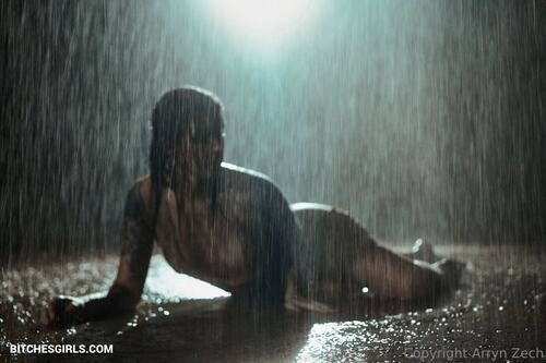 77191559739861492892442686465346304653 thumbnail