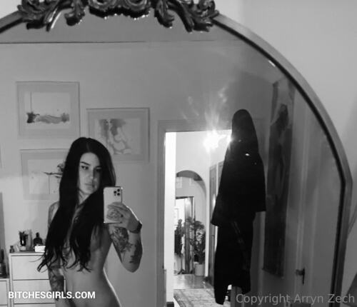 127162317984711876263085996254775904717 thumbnail