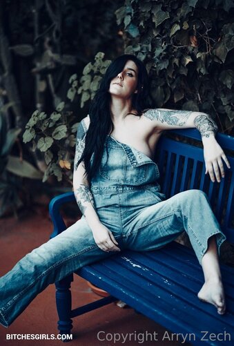 51288923784362378649049783307435854348 thumbnail