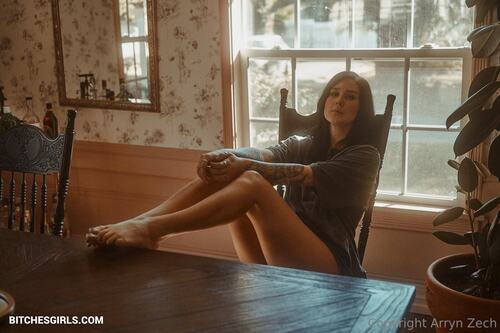 116338934673761242448638640140703479362 thumbnail