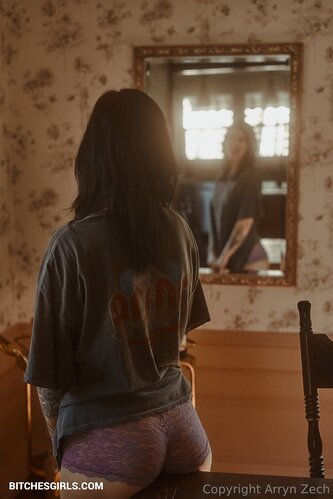 138465810059867225214045958554003296064 thumbnail