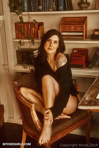 215925253868909250973293154095059574309 thumbnail