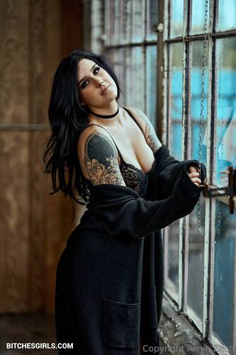 288718430721257860205320844154278326584 thumbnail