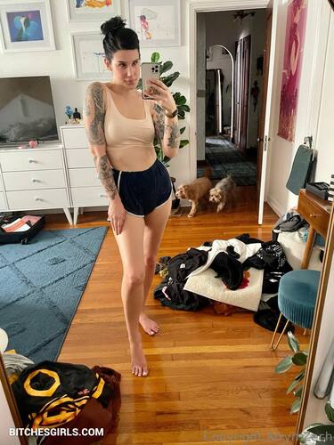 165542312466941559756400772868418764943 thumbnail