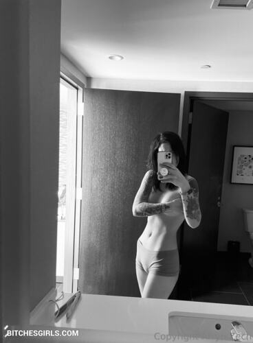 232133206095873289986109687875680289516 thumbnail