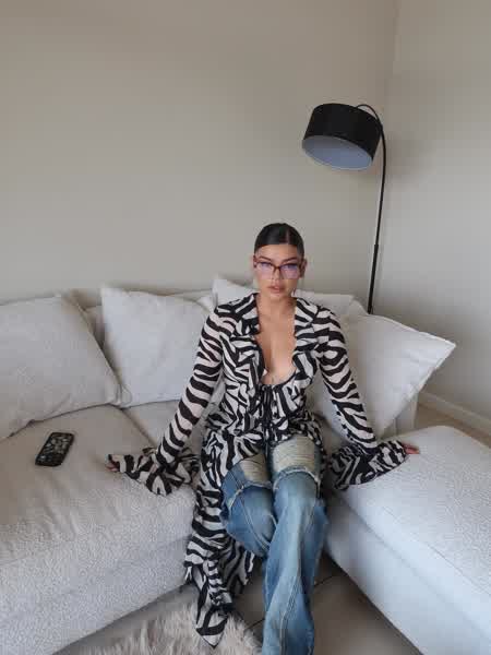 39d4fbad3906de46e7d6180cf14844adccdbfcf481712a045cd7d24d65f241a6 thumbnail