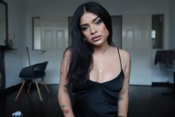 a1e85a5f5b583eb9b0d5683cc8ed594f4c0d83630e0023122aeef378f2e63fcb thumbnail