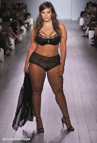 238004394026953626440212551341327697104 thumbnail