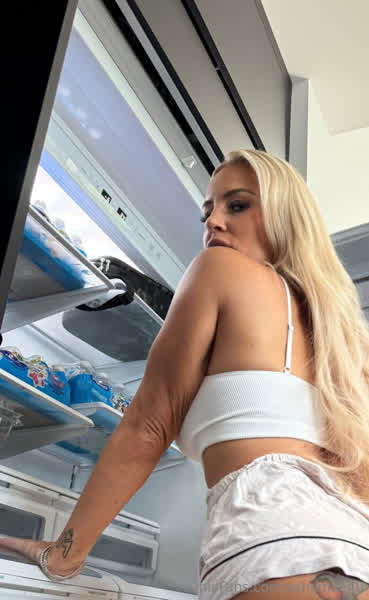 54d6503b1648ec5e3f98e4f7447f3f89fce2cc8d3a0137d68918377caaa58eb2 thumbnail